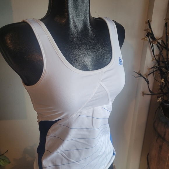 Adidas Clima Cool Technology Tank Top in White with Blue Trim S - Picture 2 of 6